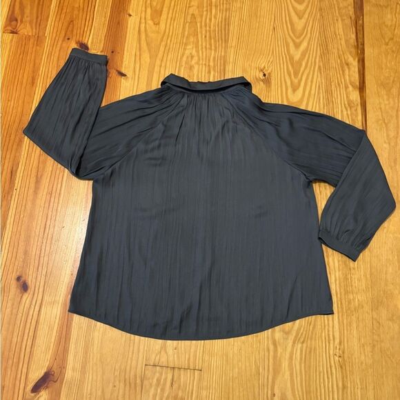 SANCTUARY Gray Collared Long Sleeve V-Neck Top Blouse Women’s Size SMALL Career - Picture 9 of 9